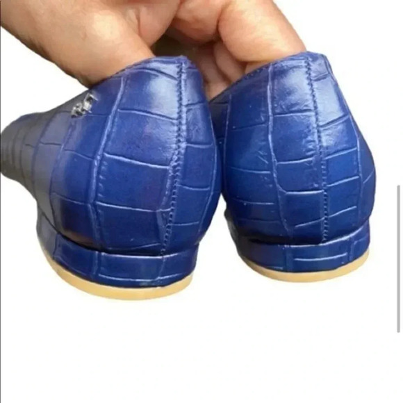 Calvin Klein leather flats NWOBOX - Picture 2 of 9